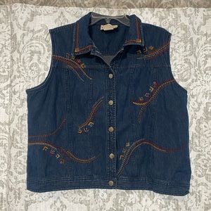 N Touch Vintage Embroidered Western Rodeo Denim Button Front Vest L